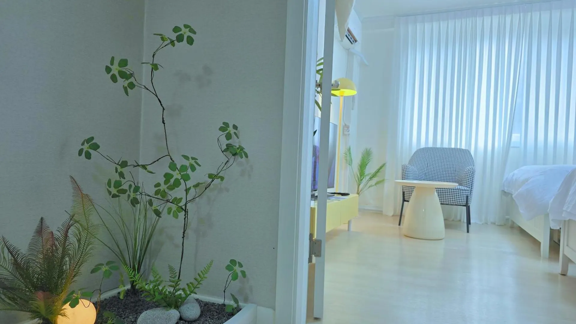 Apartment Rinn Stay - Bongcheon Station, Seoul National Uni, Airport Bus
