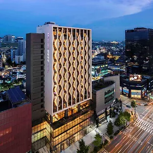 Hotel Mercure Ambassador Hongdae, Seul